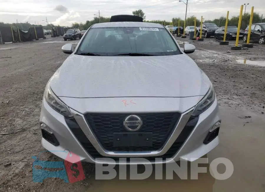 1N4BL4DW3MN312463 Photo# 5
