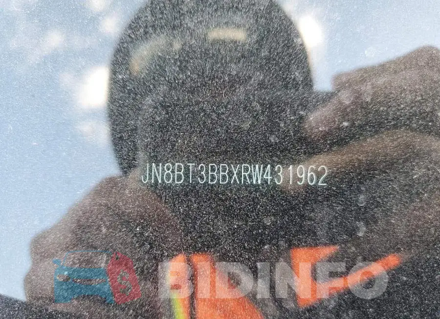 JN8BT3BBXRW431962 Photo# 12