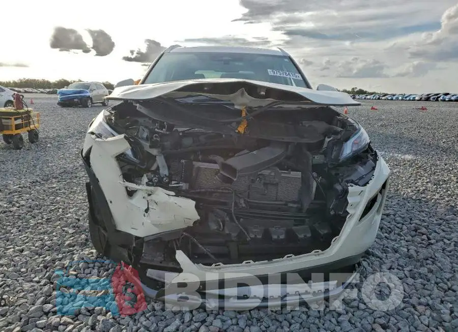 JN8BT3CA4PW413413 Photo# 5