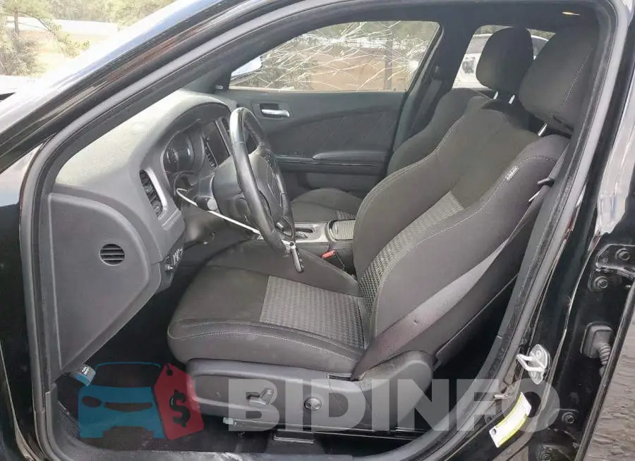 2C3CDXHG9PH555129 Photo# 7