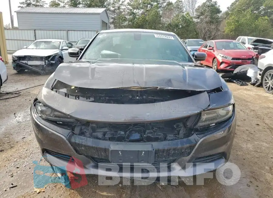 2C3CDXJG4KH631035 Photo# 5