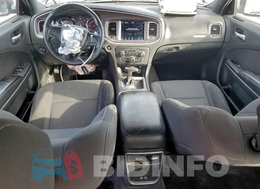 2C3CDXJG4KH631035 Photo# 8