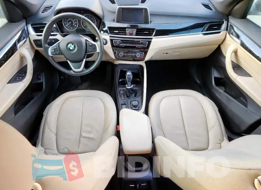 WBXHU7C3XJ5H40168 Photo# 8