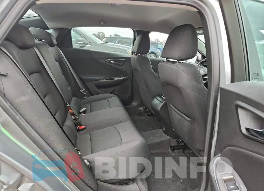 1G1ZG5ST5RF153466 Photo# 10
