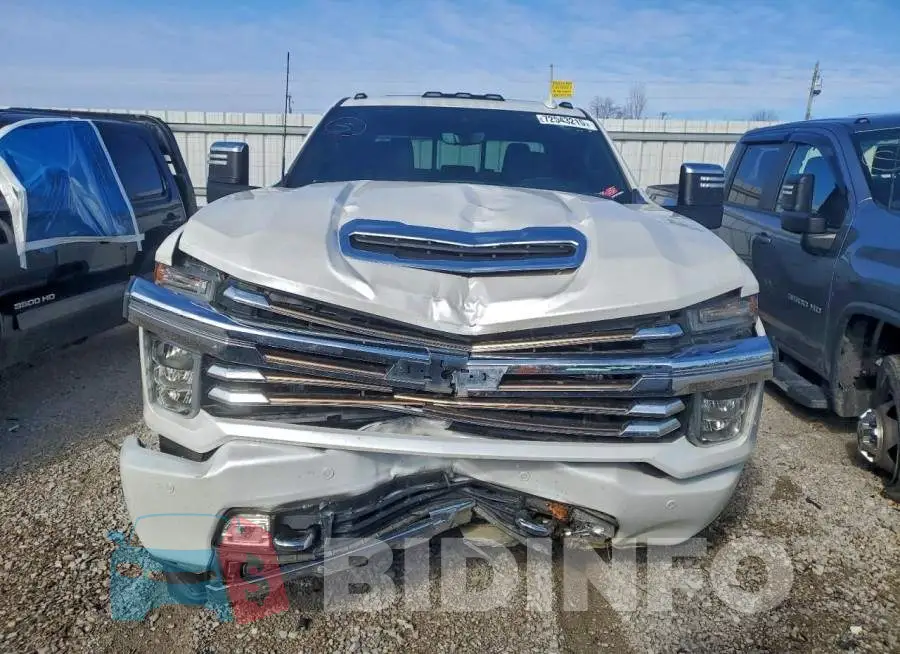 1GC4YVEY8NF350700 Photo# 5