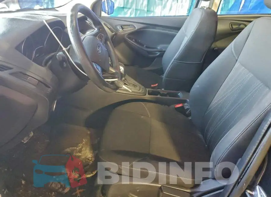 1FADP3E2XHL203700 Photo# 7