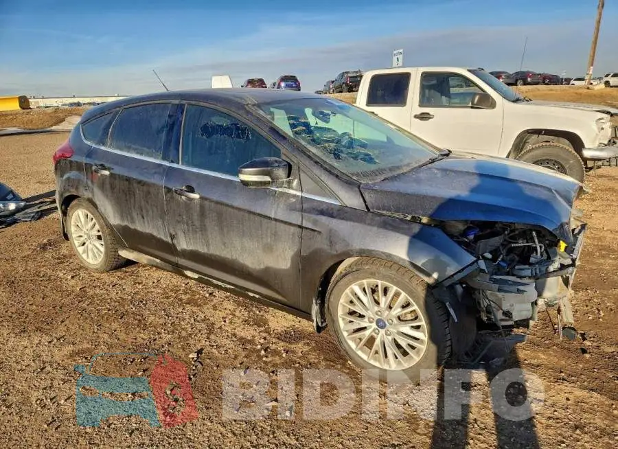 1FADP3N2XJL253308 Photo# 4