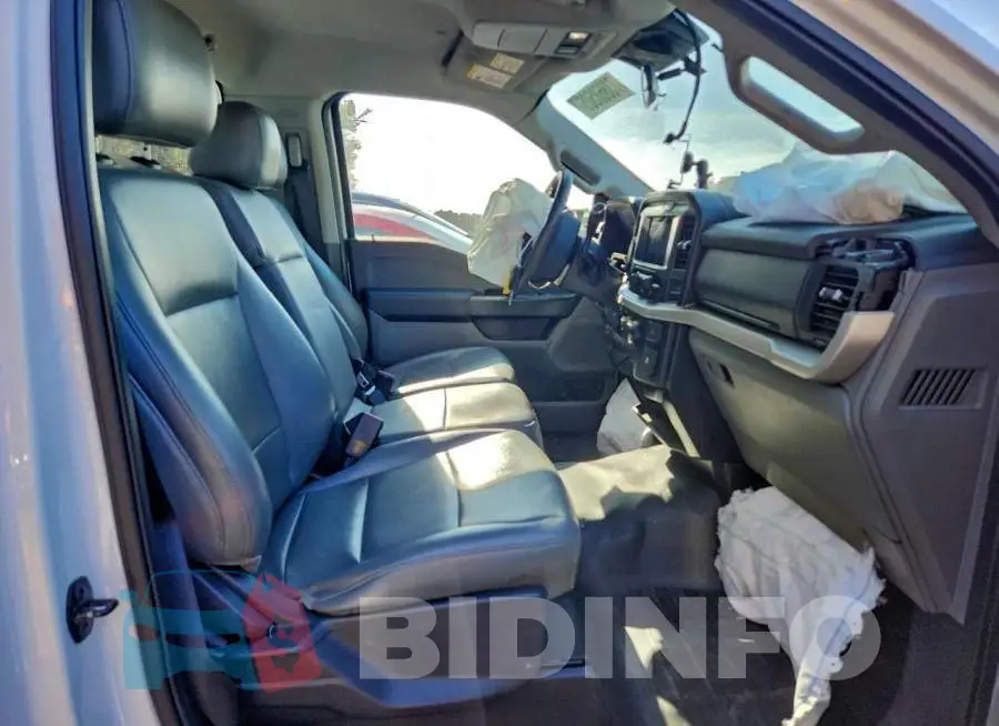 1FTMF1CBXMKE54902 Photo# 7