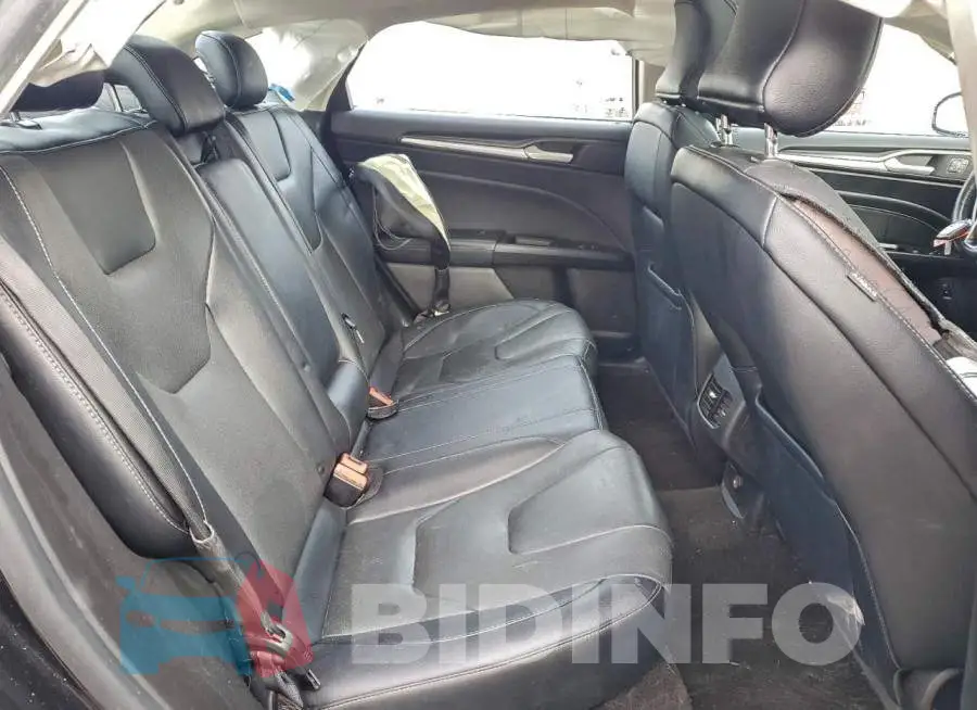 3FA6P0RUXKR240760 Photo# 10