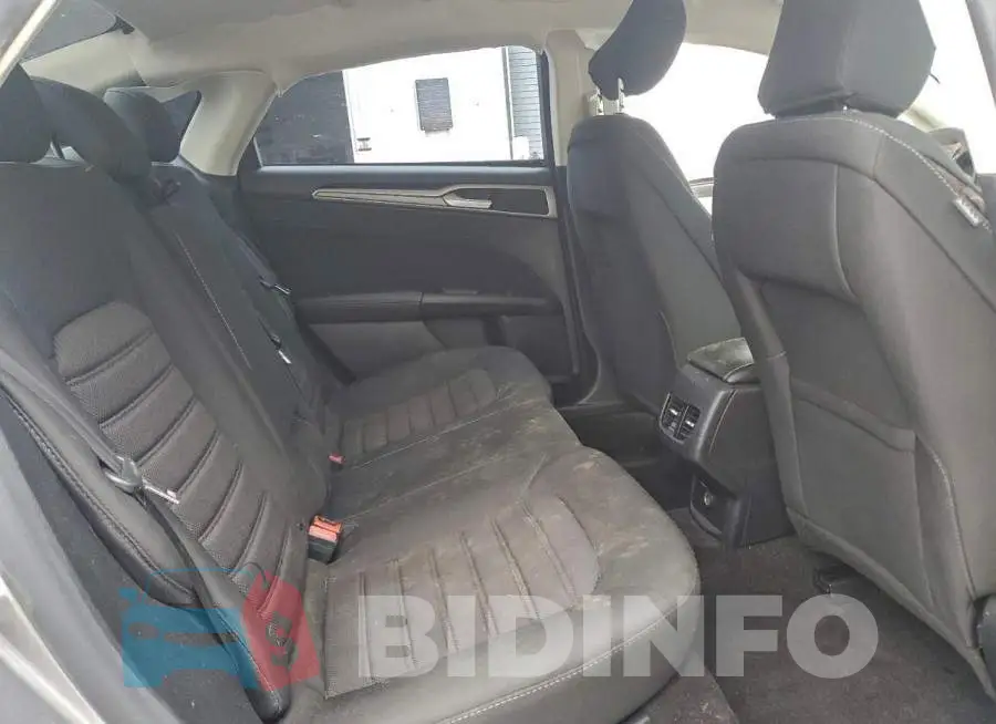 3FA6P0T97LR244769 Photo# 10