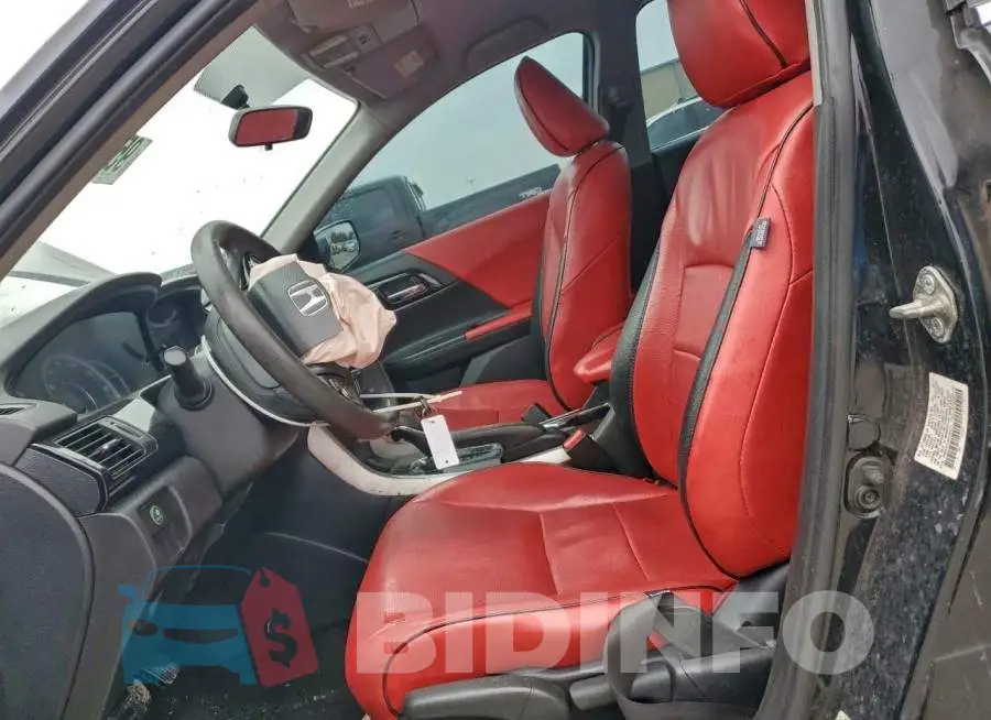 1HGCR2F30HA208452 Photo# 7