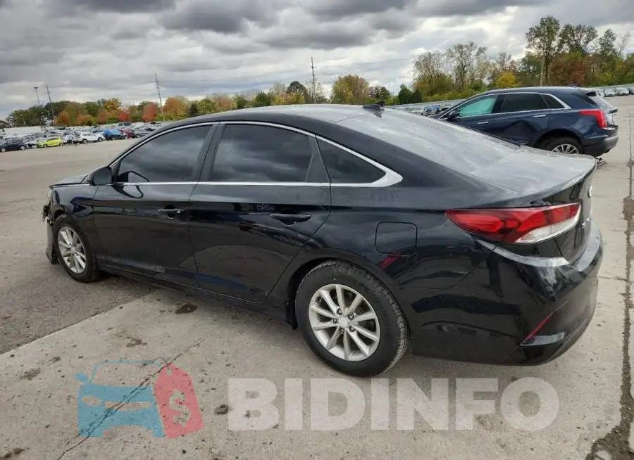 5NPE24AA1KH801783 Photo# 2
