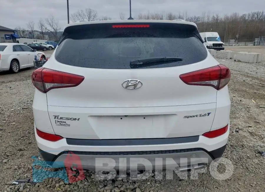 KM8J33A23HU283362 Photo# 6