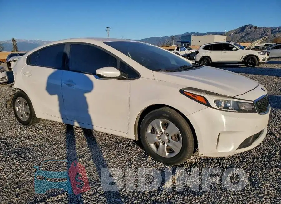 3KPFL4A78HE068831 Photo# 4