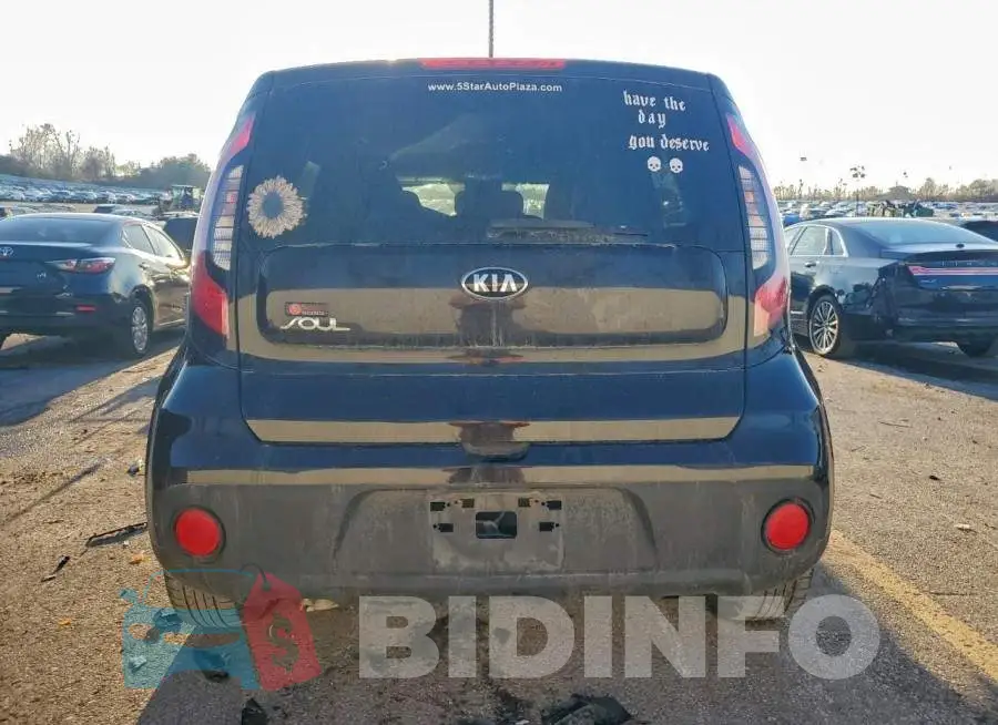 KNDJN2A29J7532986 Photo# 6