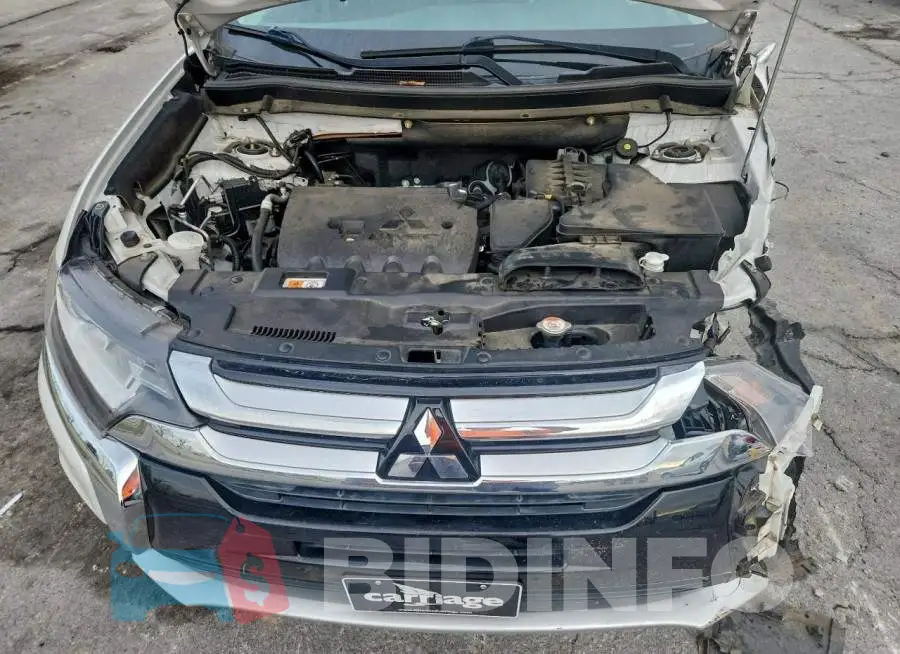 JA4AD2A37JZ015163 Photo# 12