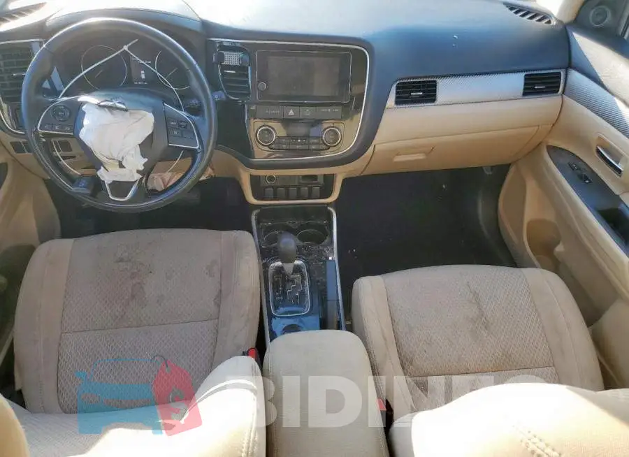 JA4AD3A30JZ031940 Photo# 8