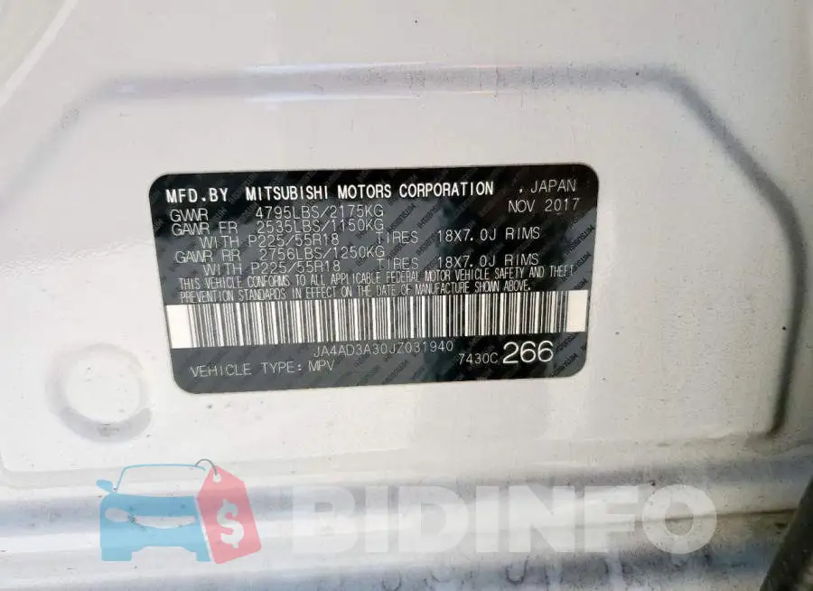 JA4AD3A30JZ031940 Photo# 12