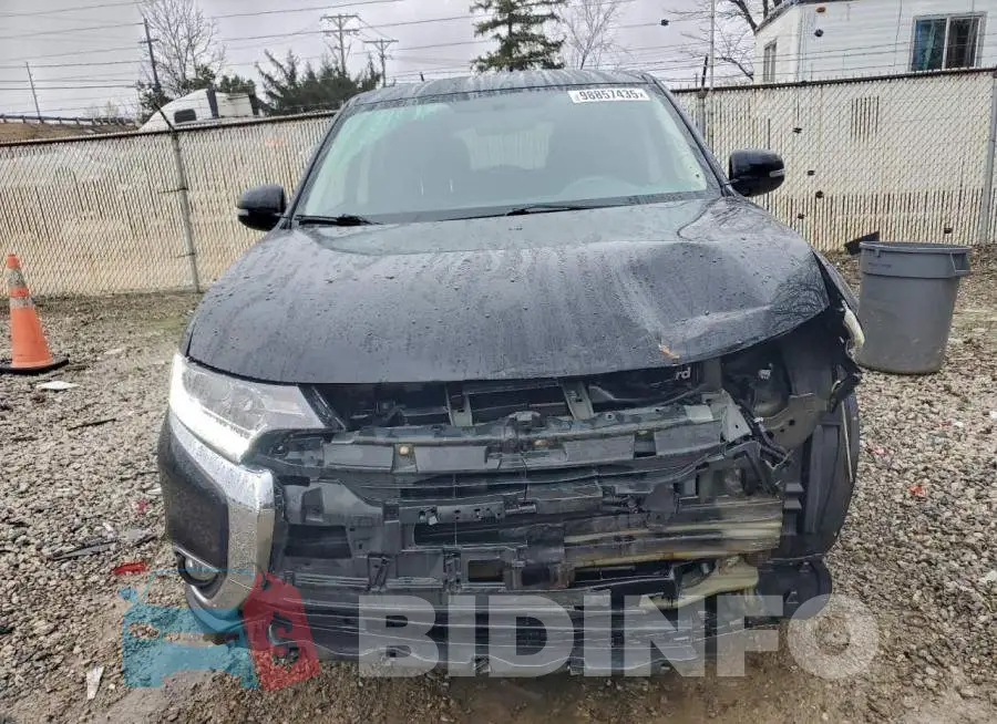 JA4AD3A39JZ000542 Photo# 5
