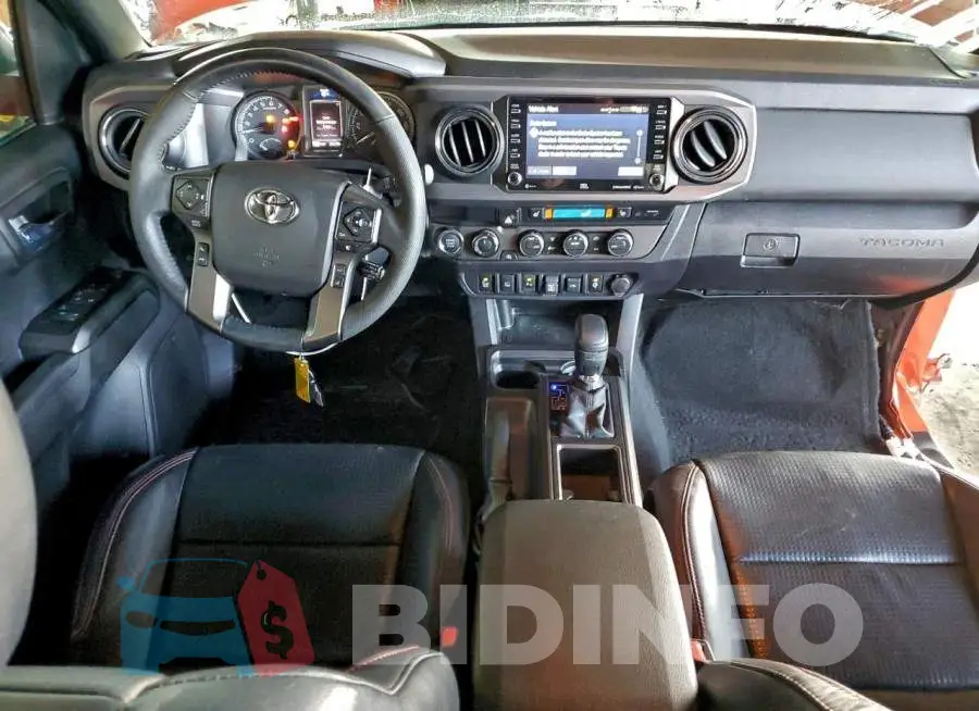 3TYCZ5AN4PT121815 Photo# 8