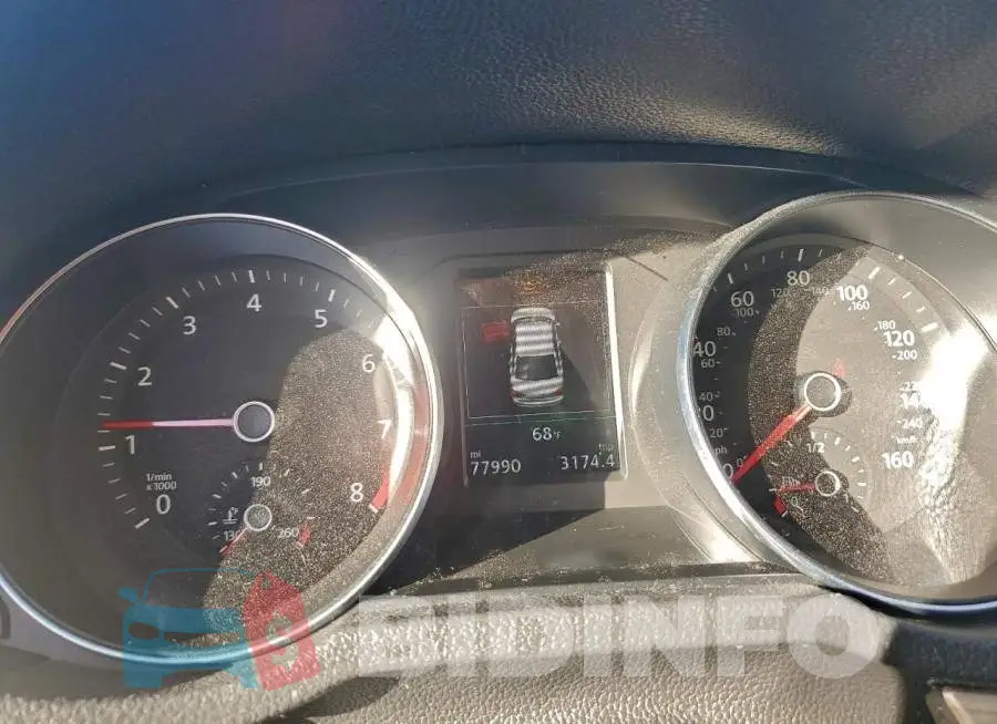 1VWGT7A3XHC022652 Photo# 9