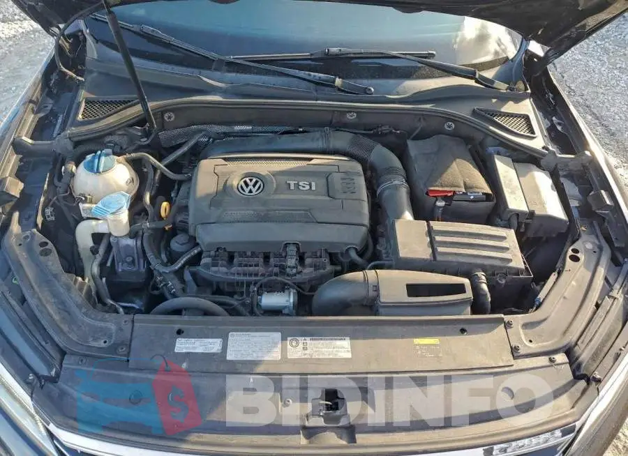 1VWGT7A3XHC022652 Photo# 11