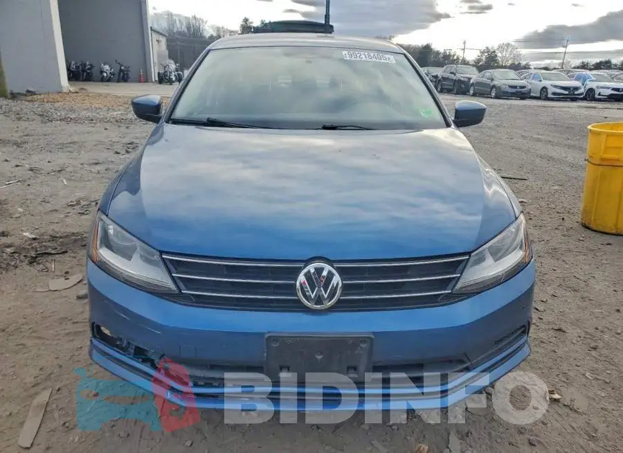 3VW2B7AJ2HM334992 Photo# 5