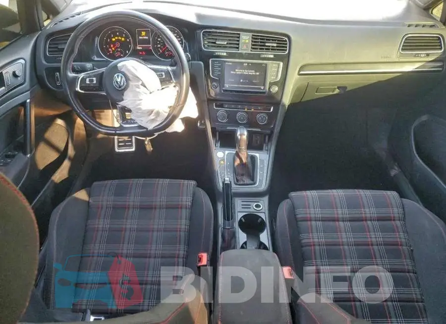 3VW447AU4HM070591 Photo# 8