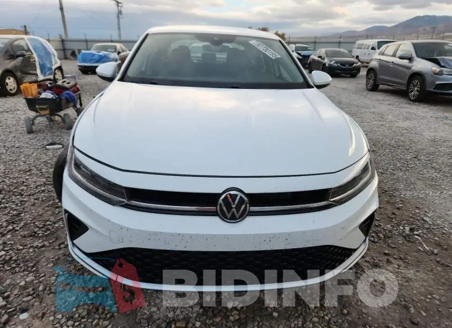 3VW5X7BU0SM034236 Photo# 5