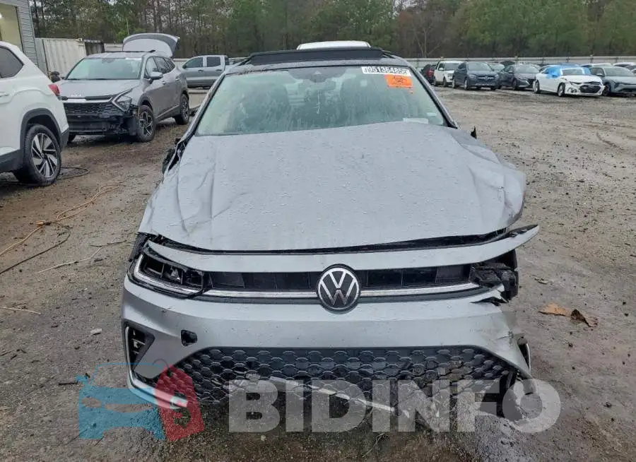 3VW7X7BU0SM101832 Photo# 5
