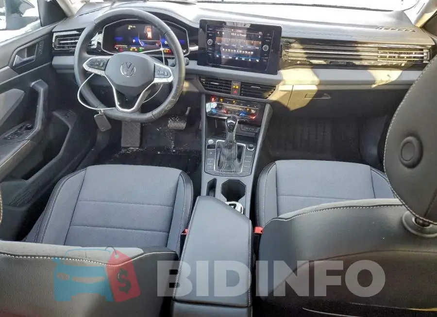 3VW7X7BU8SM101335 Photo# 8
