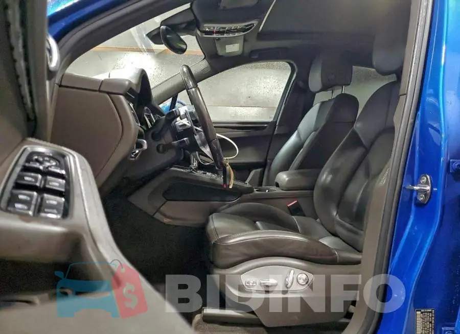WP1AB2A59HLB17167 Photo# 7