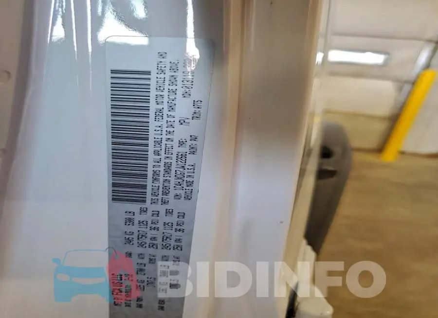 1C4HJXDG7JW122661 Photo# 12