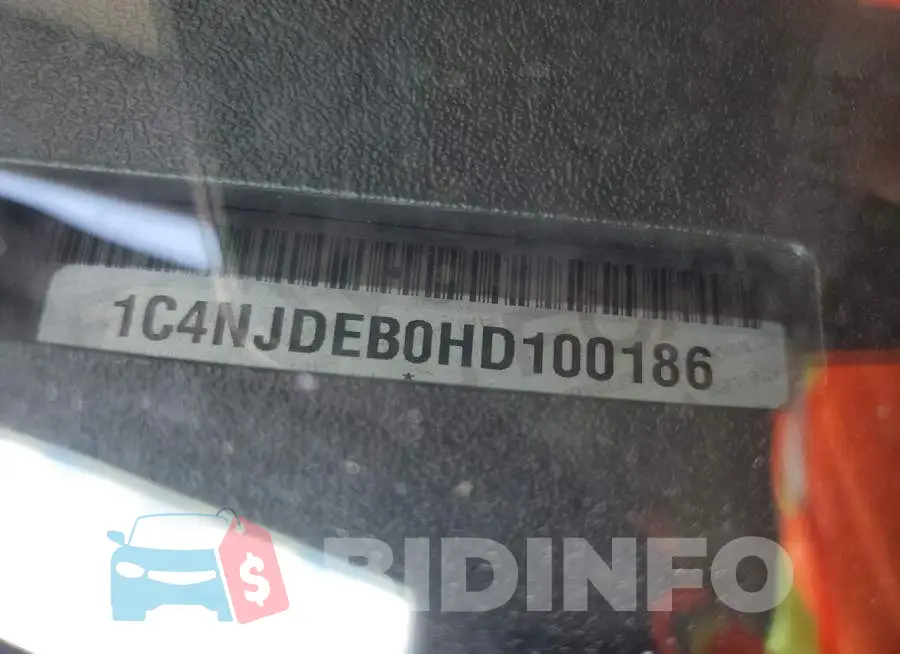 1C4NJDEB0HD100186 Photo# 13