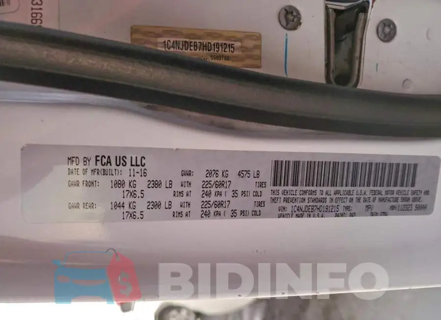 1C4NJDEB7HD191215 Photo# 12