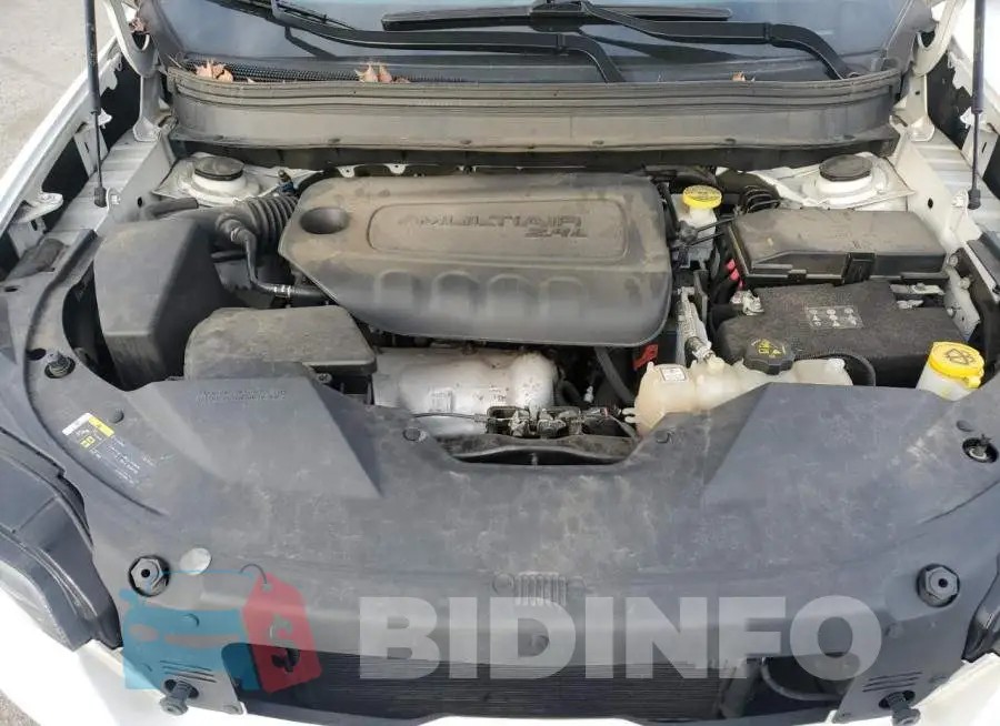 1C4PJMLB1KD418207 Photo# 12