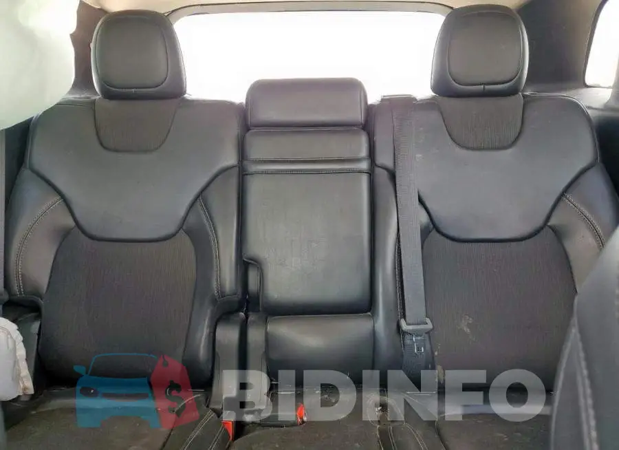 1C4PJMLX3JD500823 Photo# 10