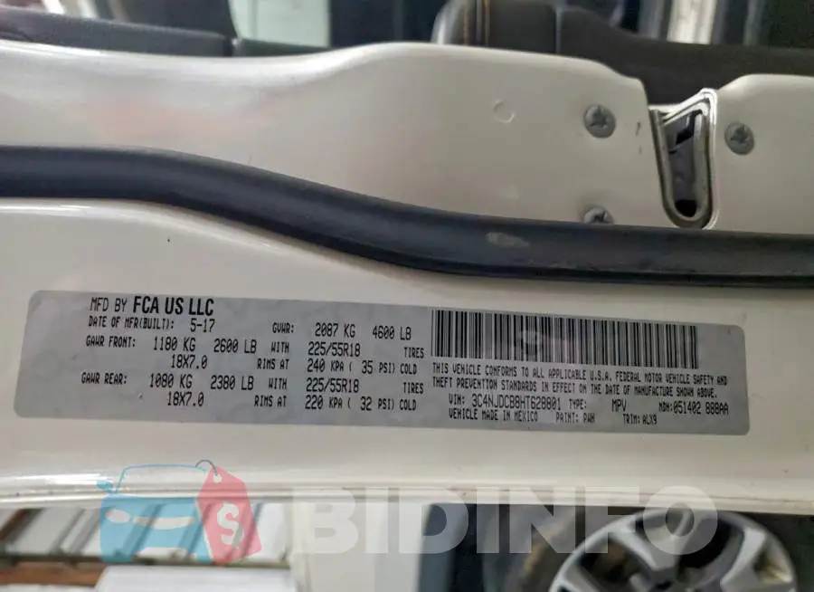 3C4NJDCB8HT628801 Photo# 13