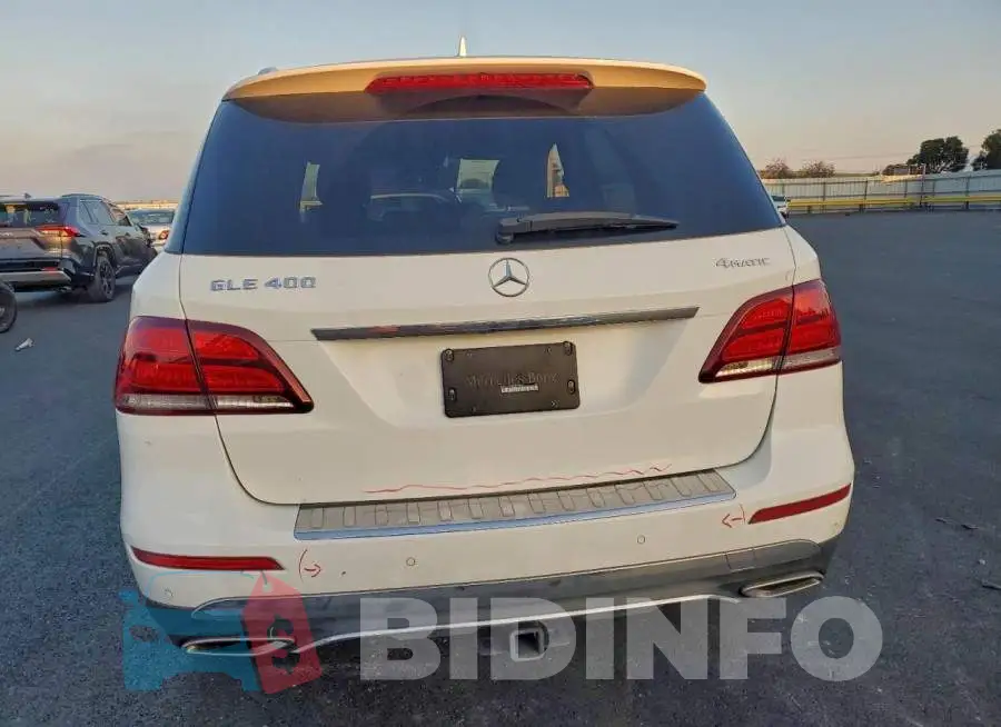 4JGDA5GB5KB214357 Photo# 6