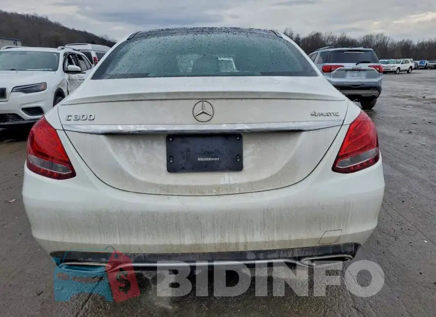 55SWF4KB1JU262755 Photo# 6