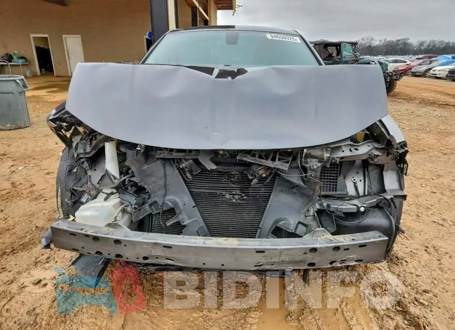 2C3CDXBG3KH695825 Photo# 5
