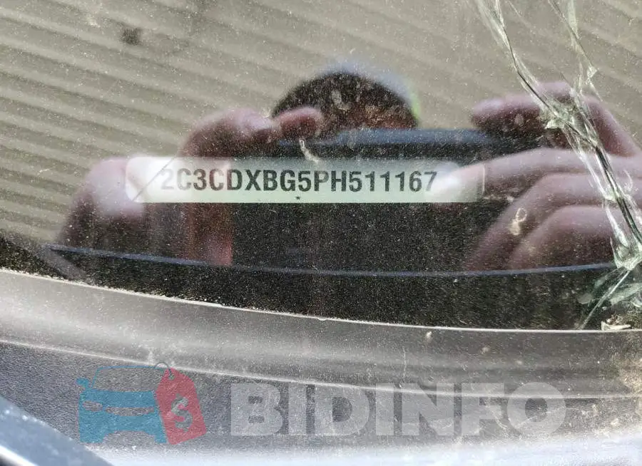 2C3CDXBG5PH511167 Photo# 12