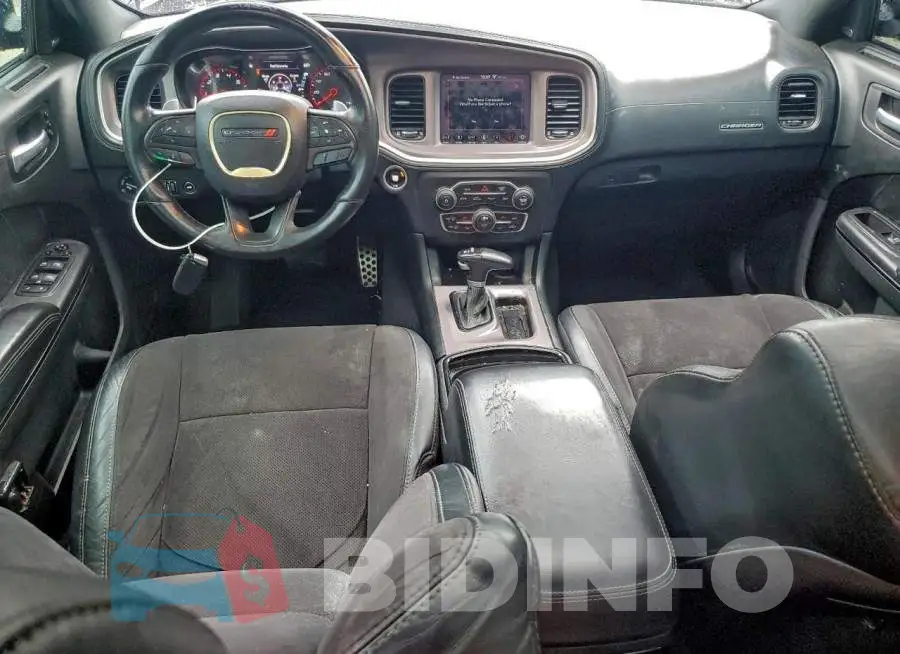 2C3CDXHG2KH625739 Photo# 8
