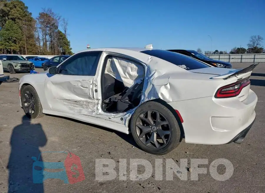 2C3CDXHG5KH585124 Photo# 2