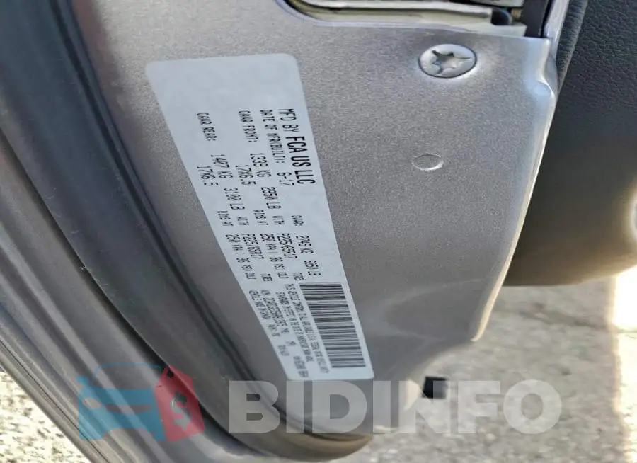 2C4RDGEG5HR813975 Photo# 13