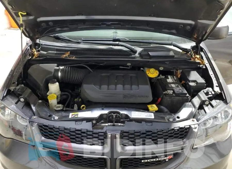 2C4RDGEGXKR695137 Photo# 12