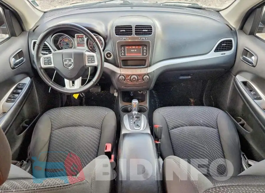 3C4PDCAB5JT152526 Photo# 8
