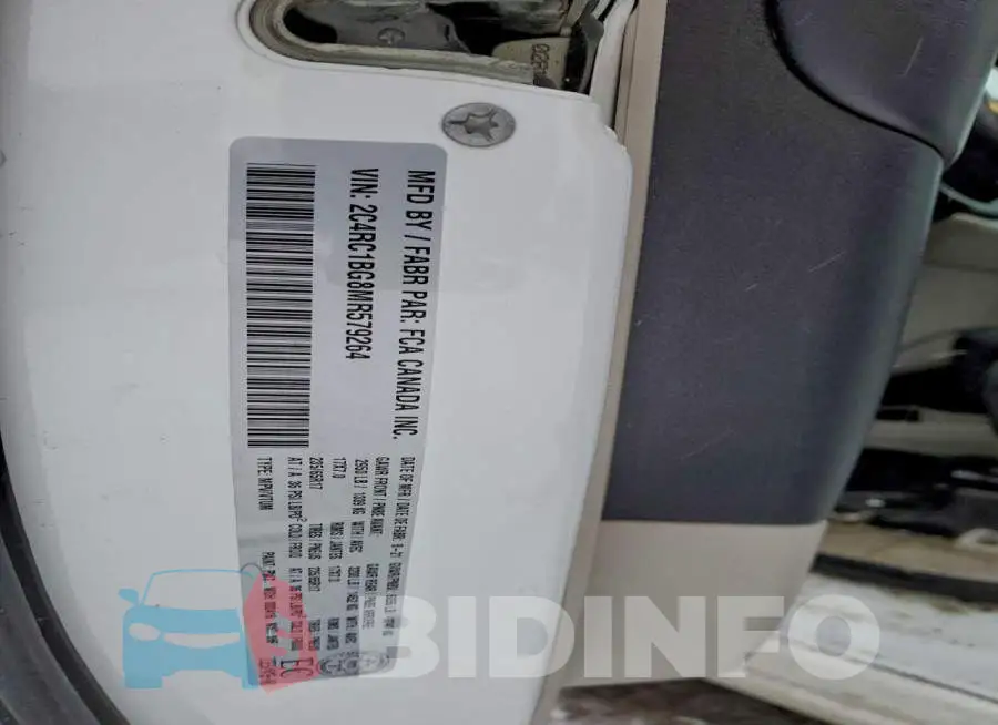 2C4RC1BG8MR579264 Photo# 13