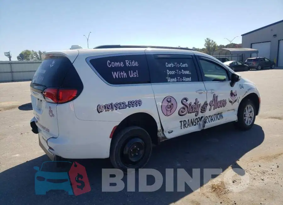 2C4RC1DG9LR157550 Photo# 3