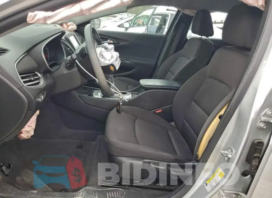 1G1ZB5ST1JF201712 Photo# 7